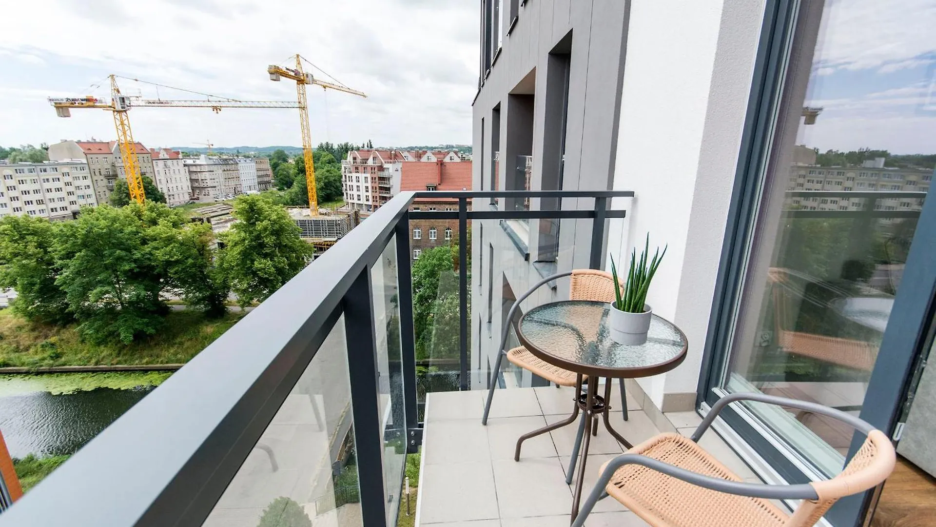 City Center - Aura By Apartmore Gdansk
