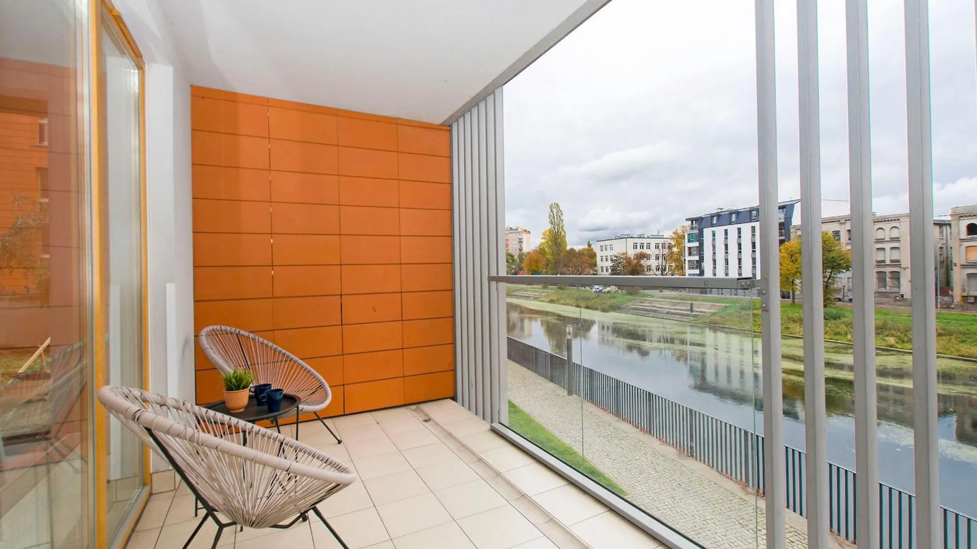 Apartment City Center - Aura By Apartmore Gdansk Poland