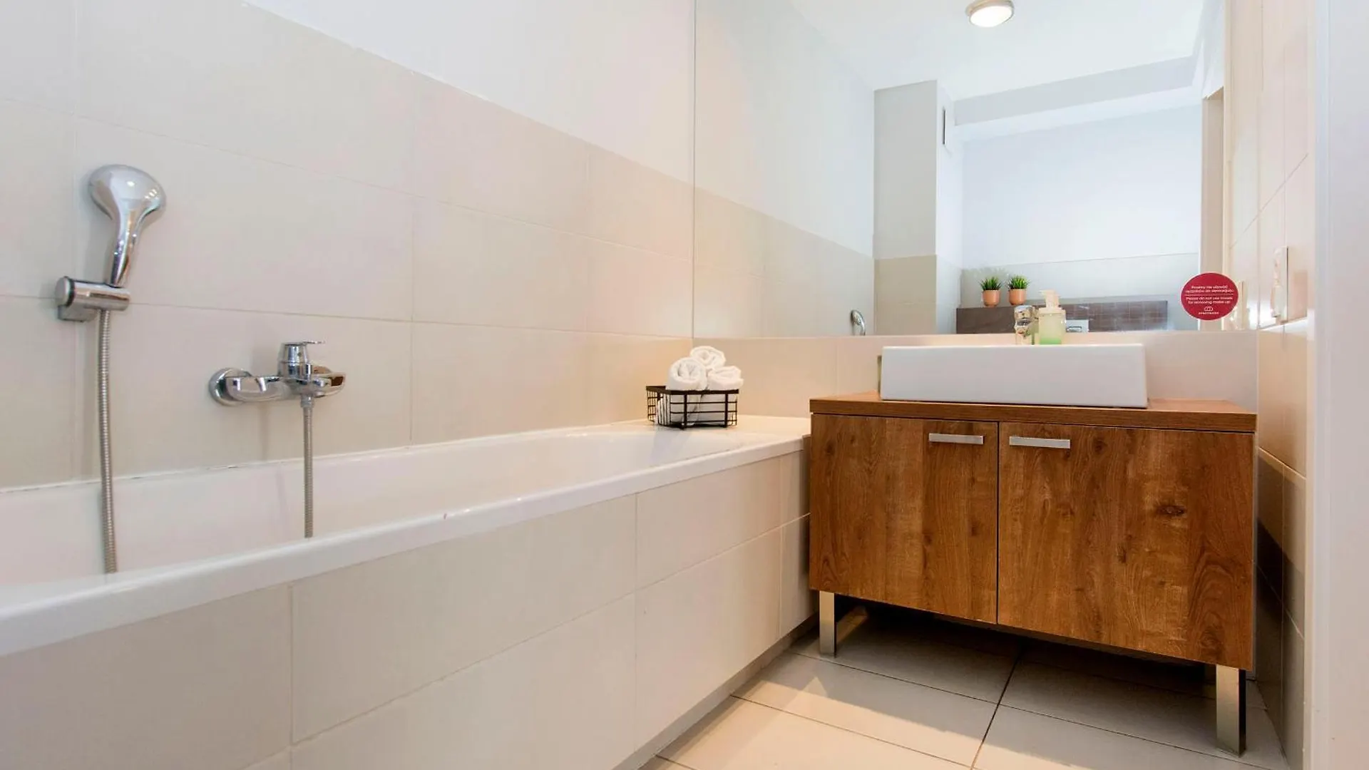 Apartment City Center - Aura By Apartmore Gdansk