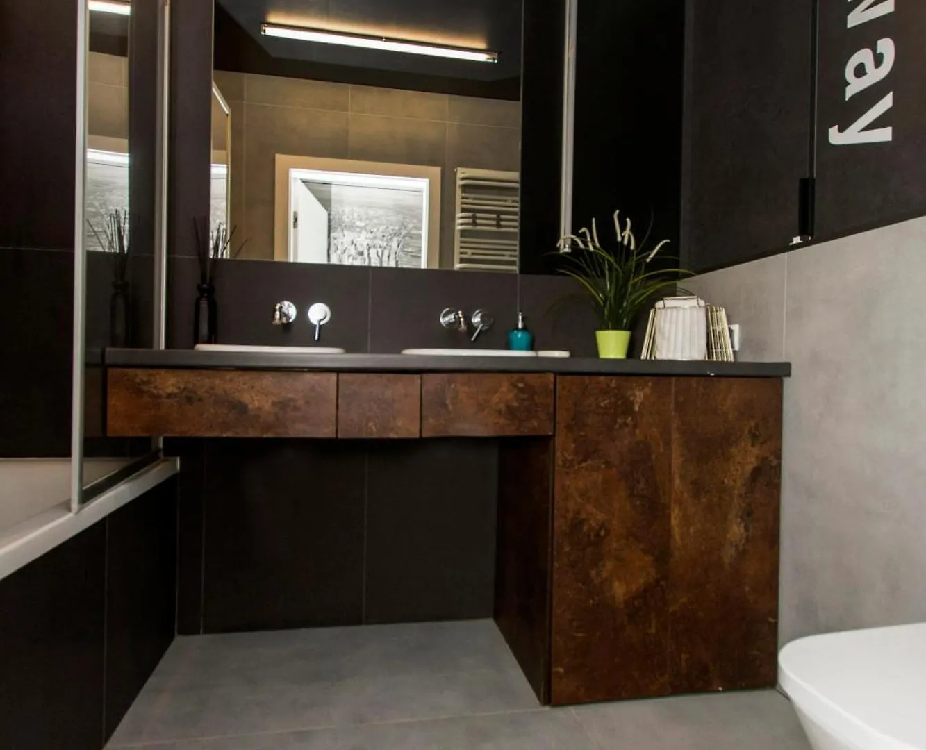 City Center - Aura By Apartmore Gdansk 0*,