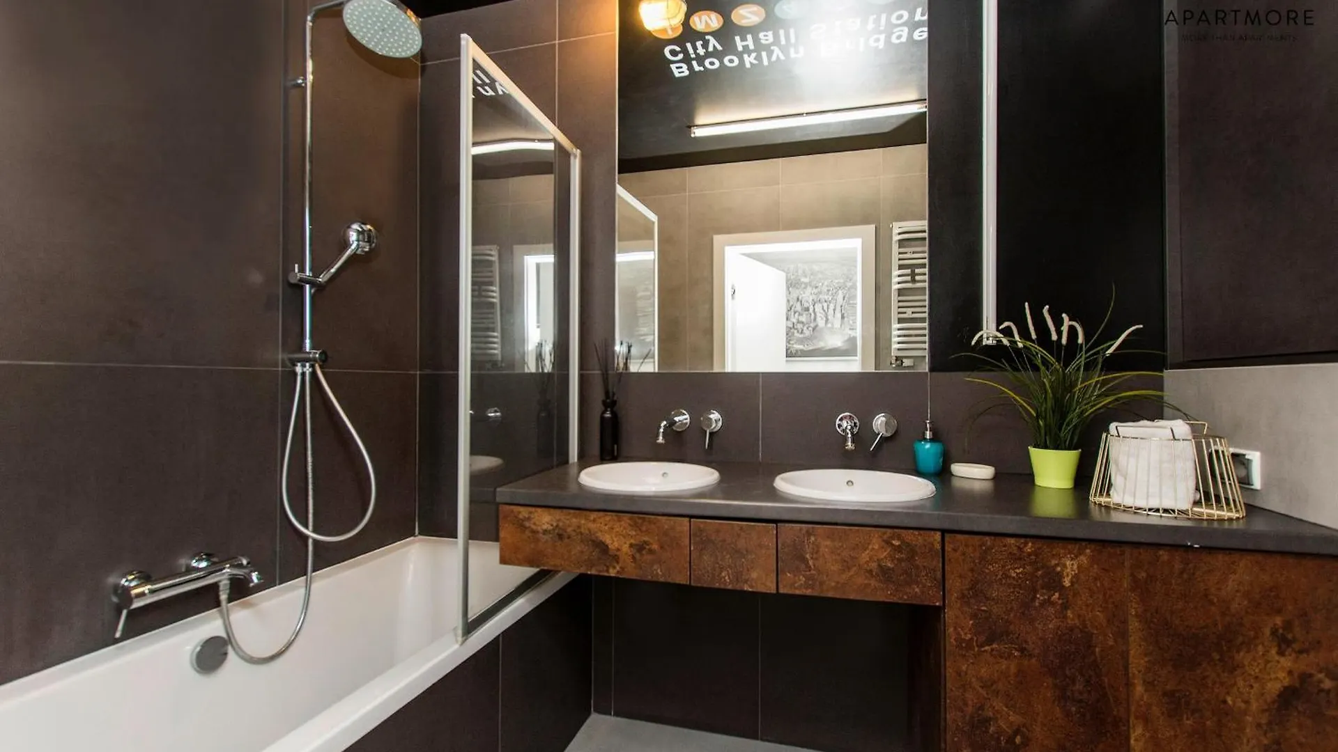 Apartment City Center - Aura By Apartmore Gdansk Poland